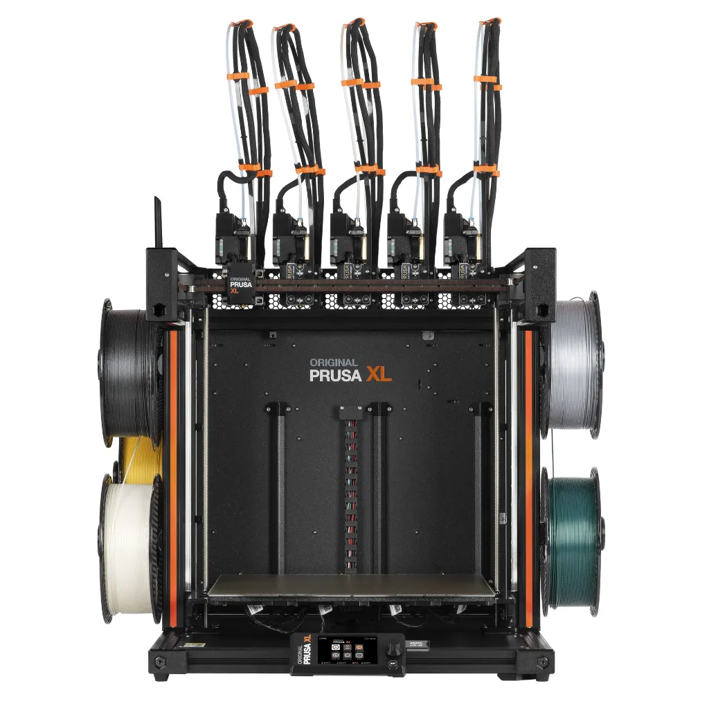 XL_5_heads_1.webp
